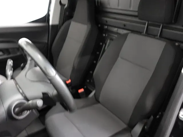 Opel Combo 1.5D 130PK L2H1 Edition Automaat 2022 Diesel 30