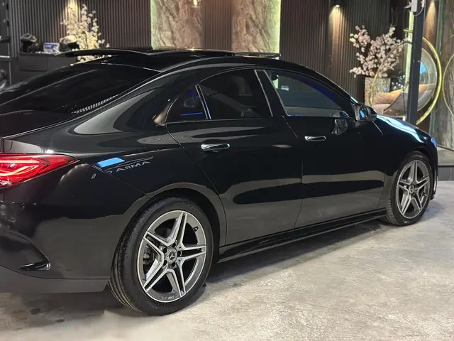 Mercedes-Benz CLA 180 AMG|PANO|SFEER|BOMVOL! 2022 Benzine 7