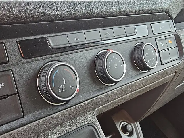 Volkswagen Crafter 35 2021 Diesel 10