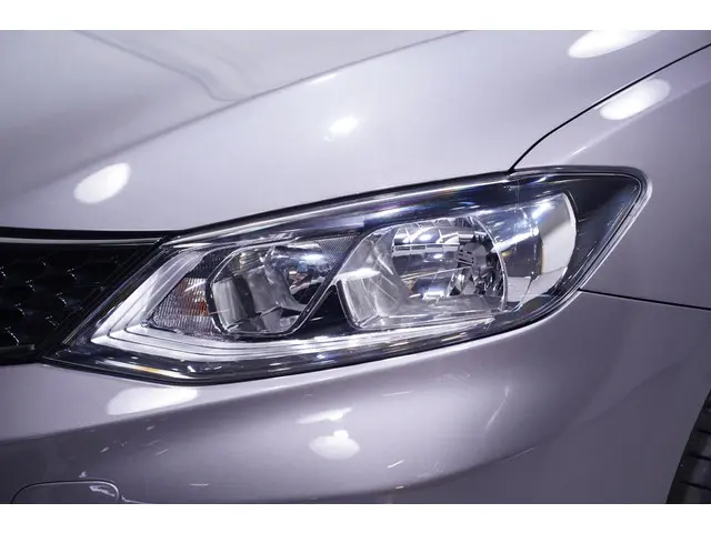 Nissan Pulsar 1.2 DIG-T N-Connecta 2018 Benzine 13