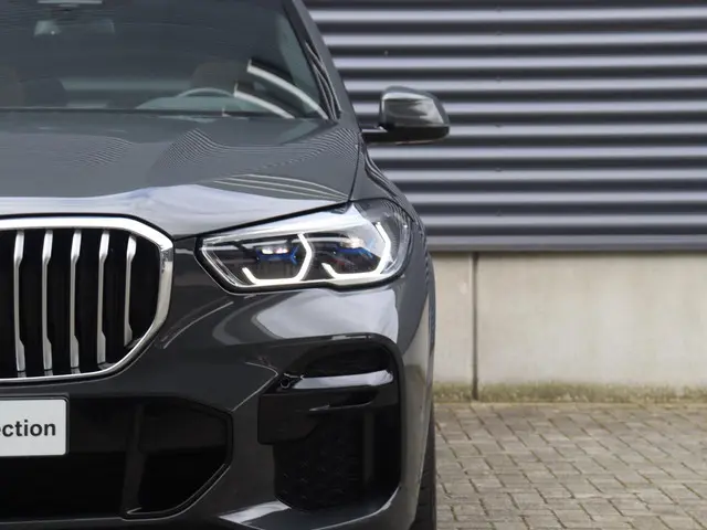BMW X5 xDrive45e 2022 Hybride Benzine 41