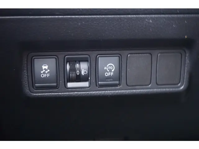 Nissan Pulsar 1.2 DIG-T Connect Edition 2015 Benzine 19