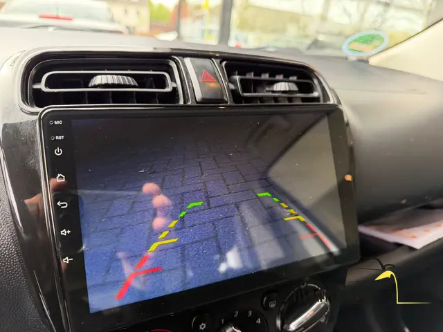 Mitsubishi Space Star 1.2 Entry / apk 4-2028 2022 Benzine 23