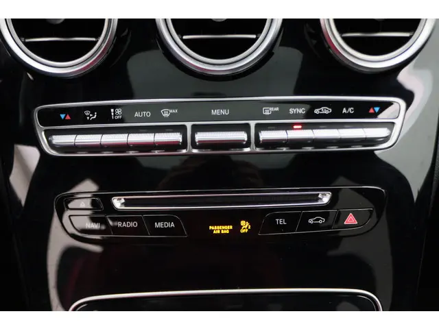 Mercedes-Benz GLC 250 d 4MATIC Prestige AMG 2016 Diesel 51