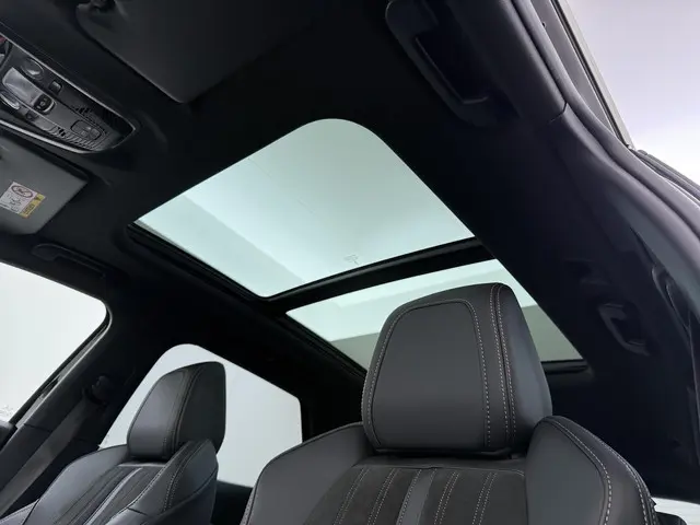 Peugeot 3008 1.6 HYbrid4 300 GT 2022 Hybride Benzine 20