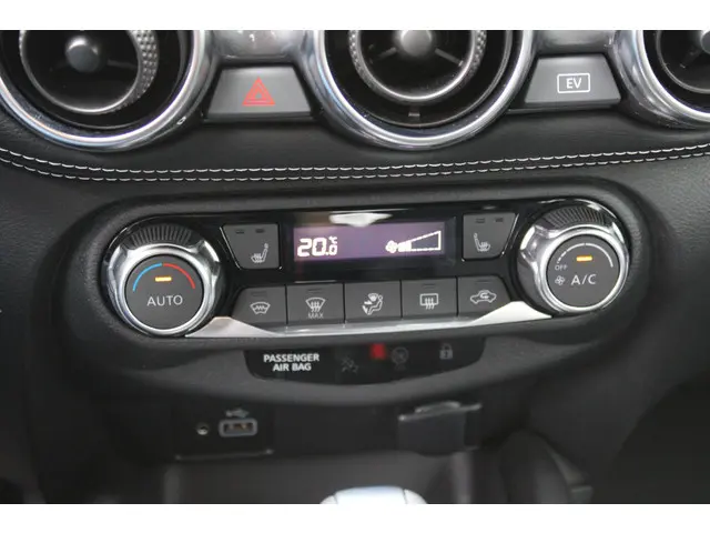 Nissan Juke Hybrid 143 Tekna 2023 Hybride Benzine 19