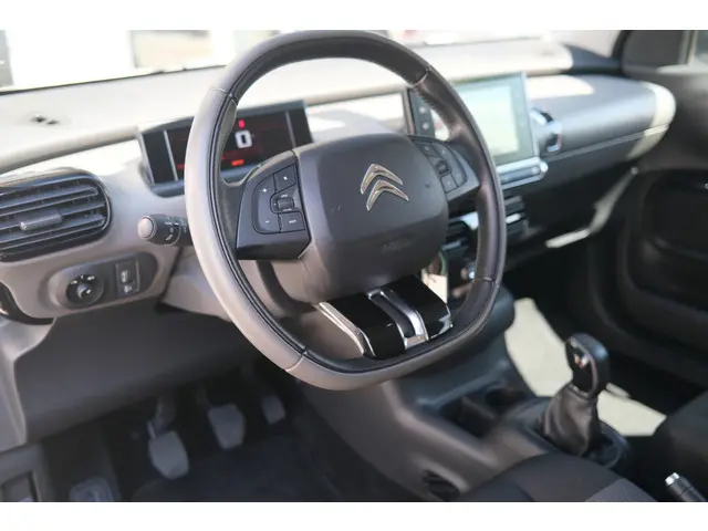 Citroën C4 Cactus 1.2 PureTech Shine 2017 Benzine 23