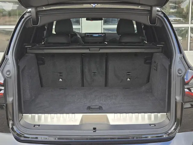 BMW X3 xDrive30e LCI 2022 Hybride Benzine 15