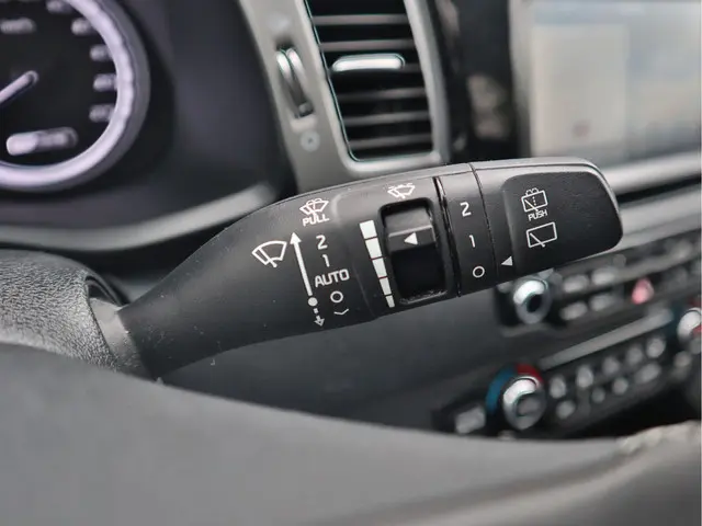 Kia Niro 1.6 GDi Hybrid Edition 2018 Hybride Benzine 13