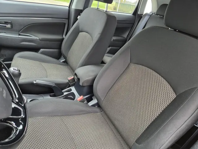 Mitsubishi ASX 1.6 Cleartec Bright+/Trekhaak 2017 Benzine 32