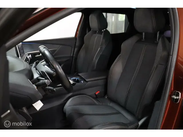 Peugeot 3008 1.6 e-THP GT Line | Trekhaak | 2016 Benzine 24