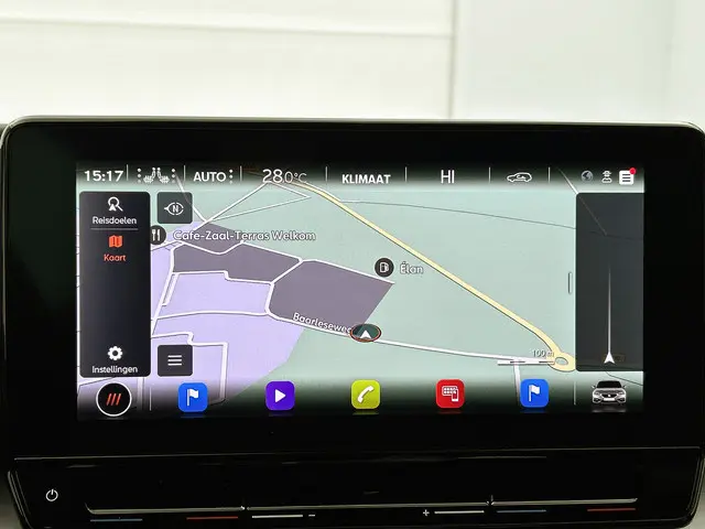 SEAT Leon 1.0 eTSI 110pk FR Business DSG 2023 Benzine 25