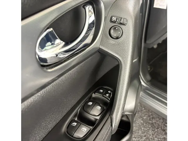 Nissan QASHQAI 1.2 Business Edition 2017 Benzine 26