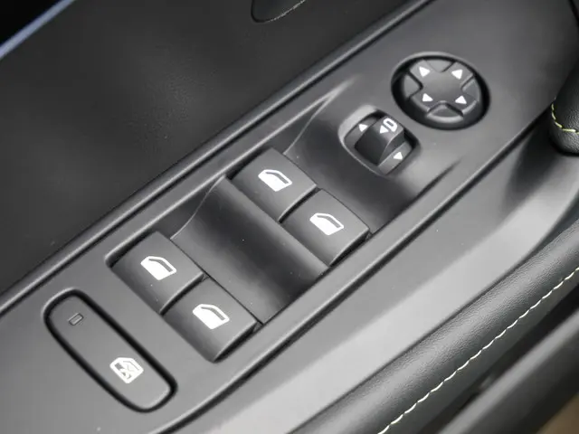 Peugeot e-208 EV GT 51 kWh 2024 Elektrisch 17