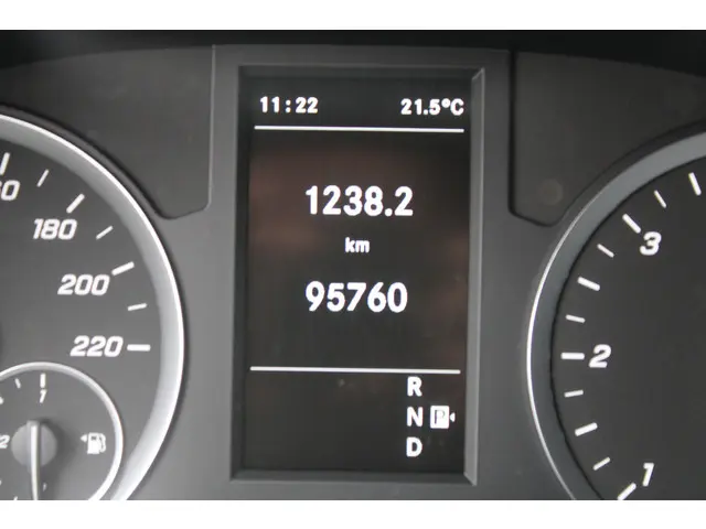 Mercedes-Benz Vito 114 CDI Lang L2 2020 Diesel 15