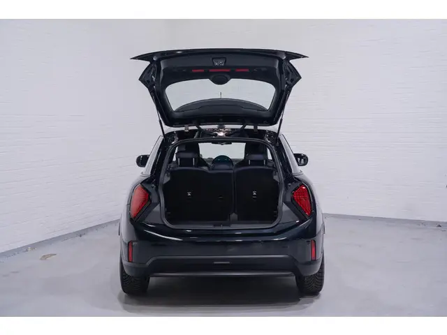 MINI 5-Deurs Mini 1.5 Cooper C Classic XS 2025 Benzine 14