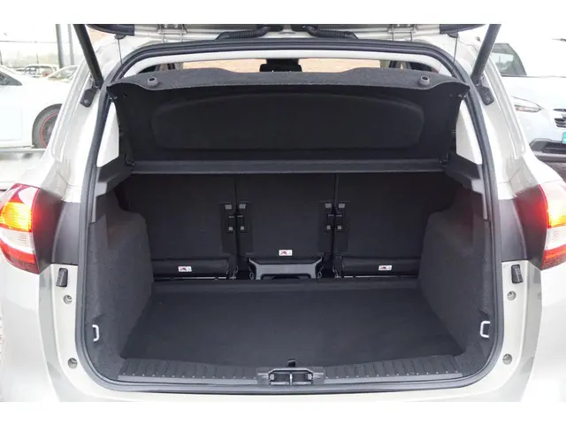 Ford C-MAX 1.0 Titanium 2016 Benzine 11