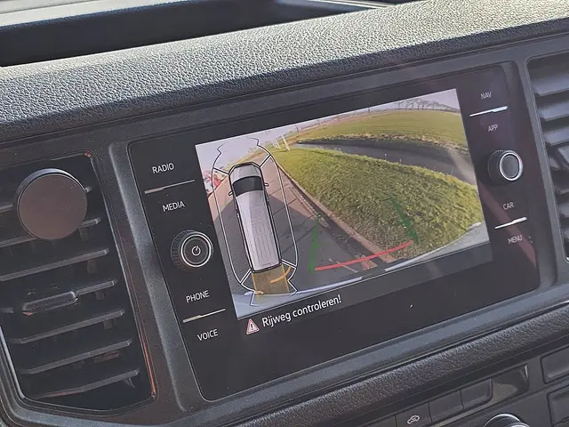 MAN TGE 3.140 2021 Diesel 14