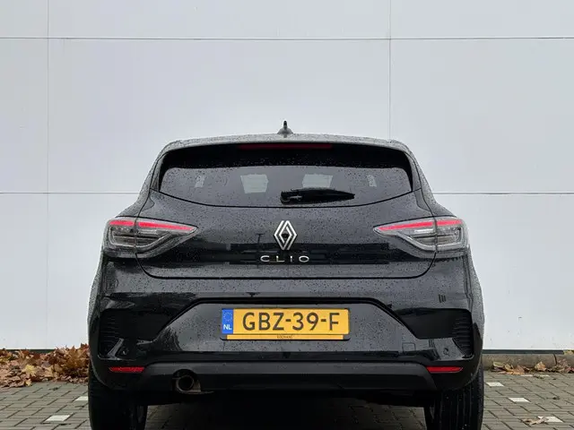 Renault Clio 1.0 TCe 90 GPF evolution 2024 Benzine 17