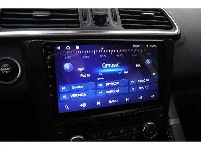 Renault Kadjar 1.2 TCe Bose 2016 Benzine 14