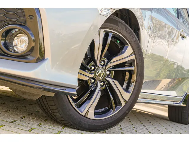 Honda Civic 1.5i VTEC SPORT PLUS 2017 Benzine 10