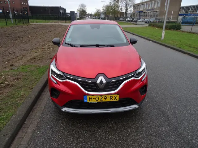 Renault Captur 1.0 TCe 100 Zen 2020 Benzine 8