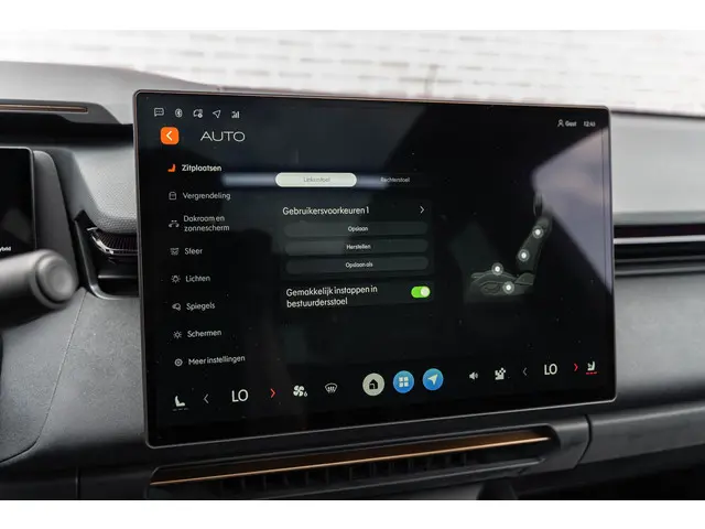 Lynk & Co 08 1.5 More 2025 Hybride Benzine 54