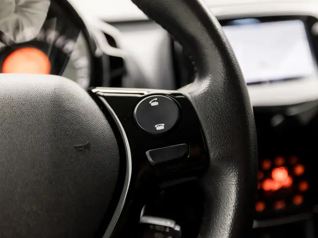 Peugeot 108 1.0 e-VTi Allure 2020 Benzine 20