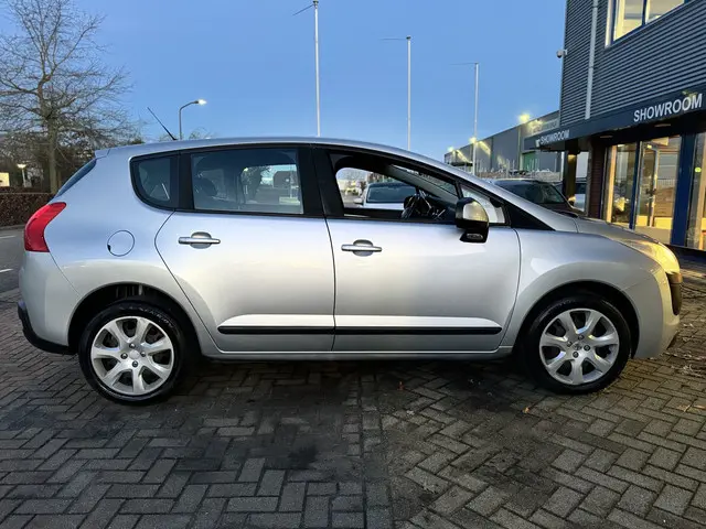 Peugeot 3008 1.6 VTi Blue Lease 2012 Benzine 4