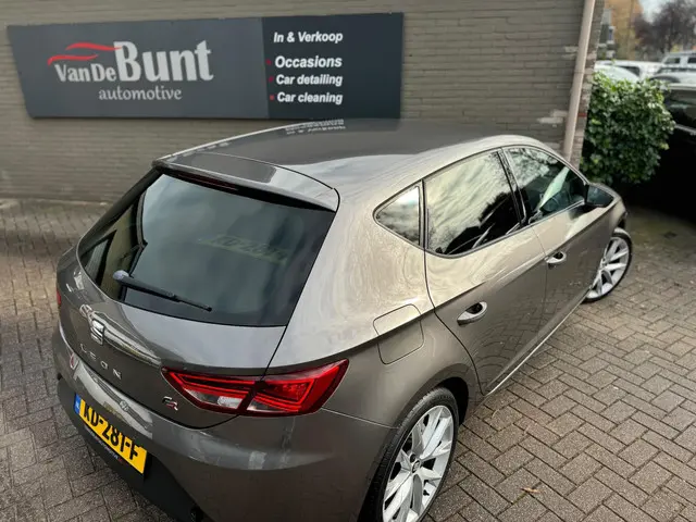 SEAT Leon 1.4 TSI FR -DSG-ORG. NL- 2016 Benzine 14