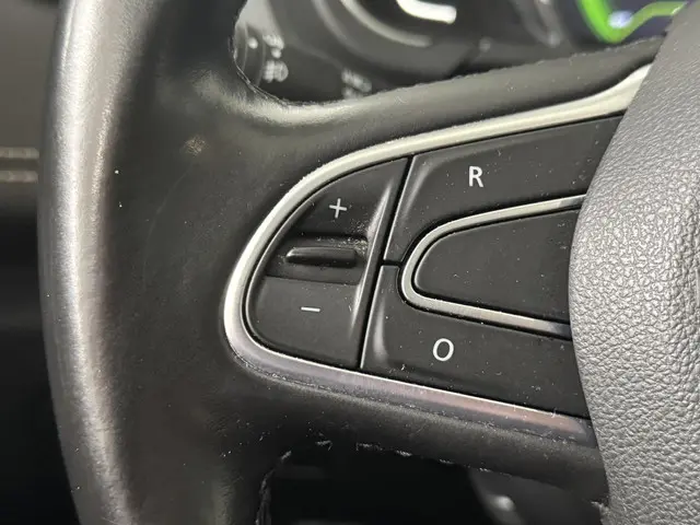 Renault Scénic 1.3 TCe Bose 2018 Benzine 21