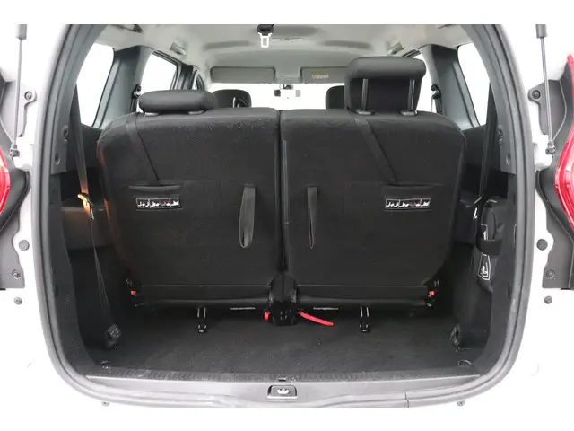 Dacia Lodgy 1.3 TCe Essential 7p. 2022 Benzine 17