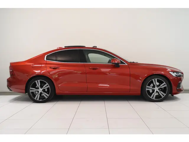 Volvo S60 2.0 B3 Inscription 2022 Benzine 16