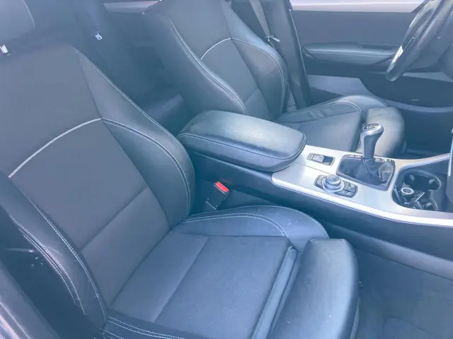 BMW X3 XDrive20i High Executive AWD 2012 Benzine 12