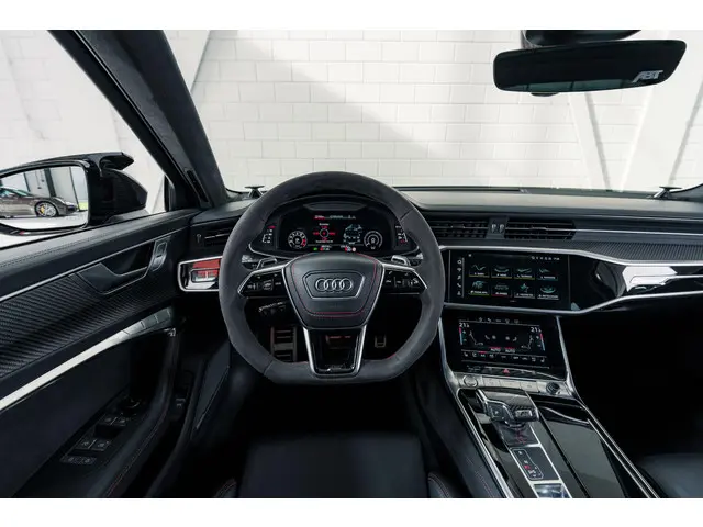 Audi RS6 RS6-R ABT 1 OF 125 2021 Benzine 27