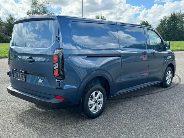 Ford Transit Custom 2