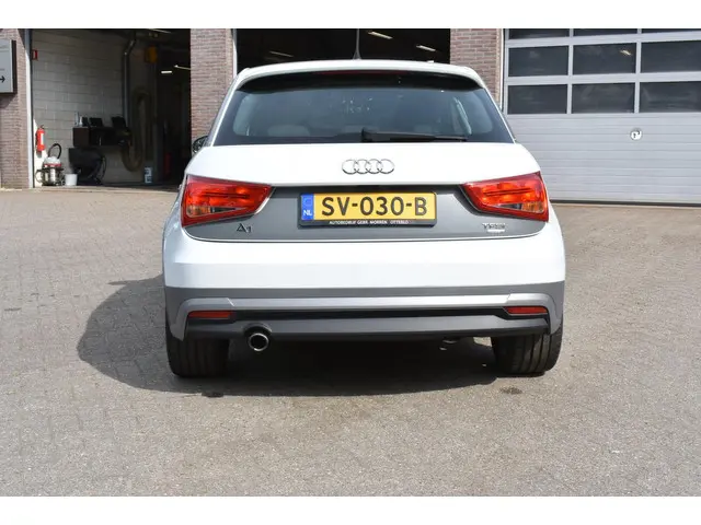 Audi A1 Sportback 1.0 TFSI Active 2018 Benzine 5