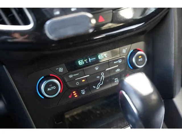 Ford Focus 1.5 ST-Line 182 2017 Benzine 24