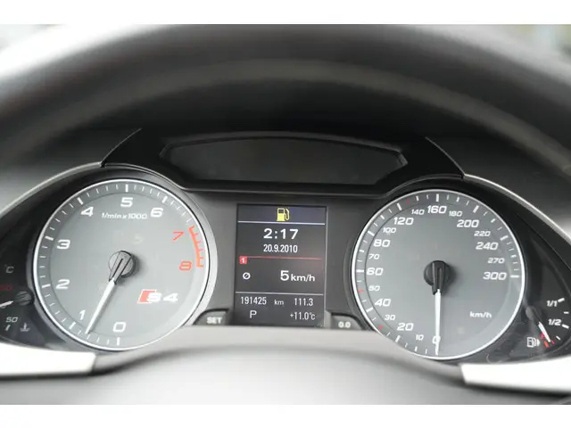 Audi A4 Avant 3.0 TFSI S4 quattro Pro Line 2013 Benzine 29