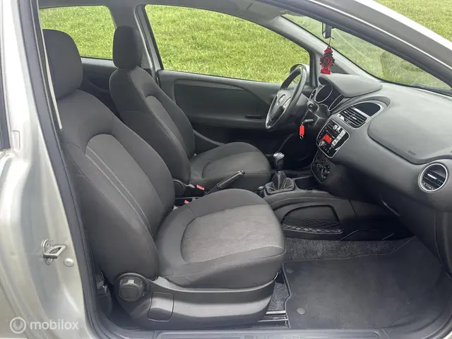 Fiat Punto 1.3 JTD Active ZEER MOOI! 2015 Diesel 13