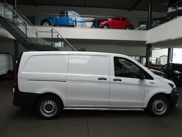 Mercedes-Benz eVito eVito Lang 41 kWh 2019 Elektrisch 8