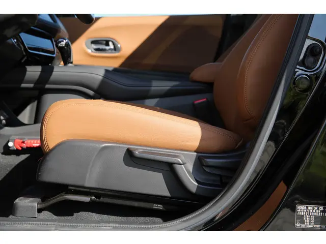 Honda HR-V 1.5i VTEC EXECUTIVE 2019 Benzine 67