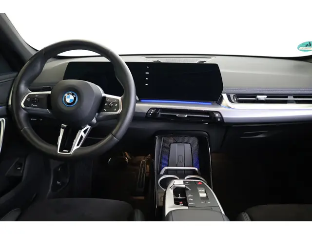 BMW iX1 eDrive20 2023 Elektrisch 10
