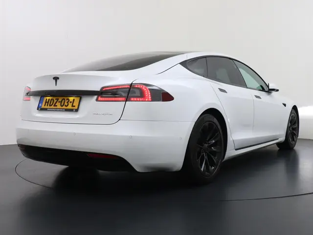 Tesla Model S Long Range RAVEN 2020 Elektrisch 7