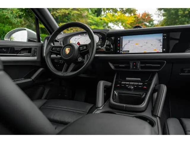 Porsche Cayenne 3.0 E-Hybrid 2024 Hybride Benzine 10