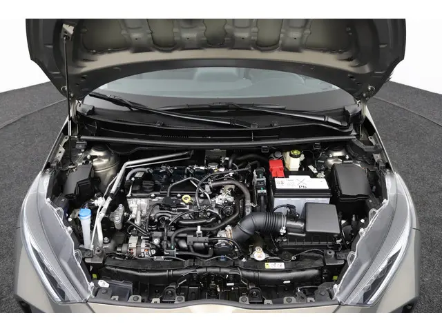 Toyota Yaris 1.5 VVT-i Dynamic 2021 Benzine 34