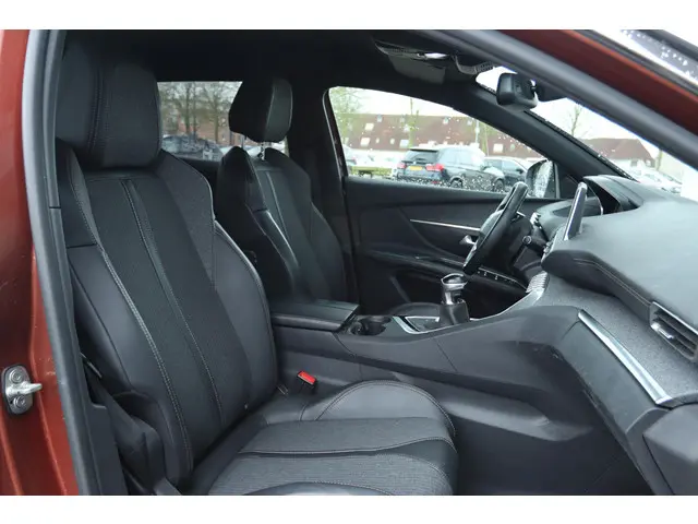 Peugeot 3008 1.2 PT GT LINE 2017 Benzine 4