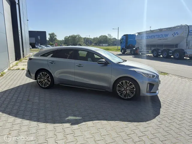 Kia ProCeed 1.4 T-GDI GT-Line AUTOMAAT 2019 Benzine 6