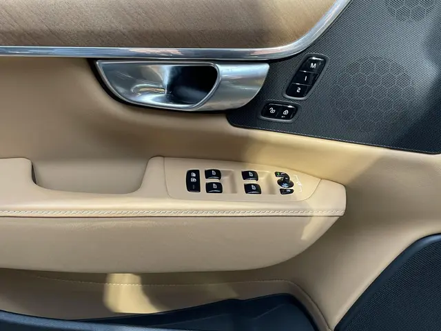 Volvo S90 2.0 T4 Inscription 2020 Benzine 17