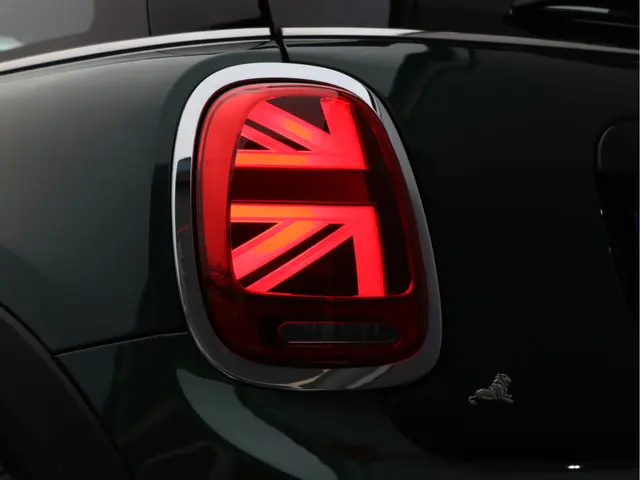 MINI Cooper 1.5 2018 Benzine 15